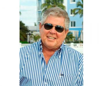 GORDON BUTCH STEWART VOTED WORLD CLASS HOTELIER